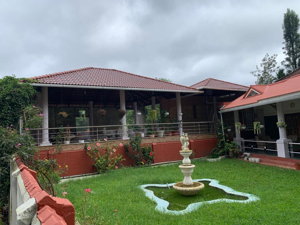 Serene Bean Homestay มาดิเครี ภายนอก รูปภาพ